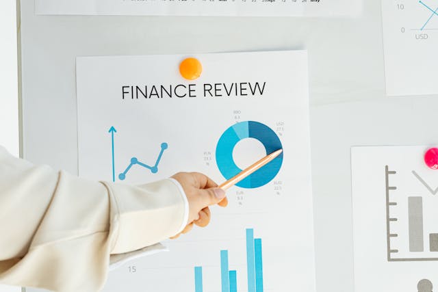 Best Side Hustles to Pay off Debt Faster